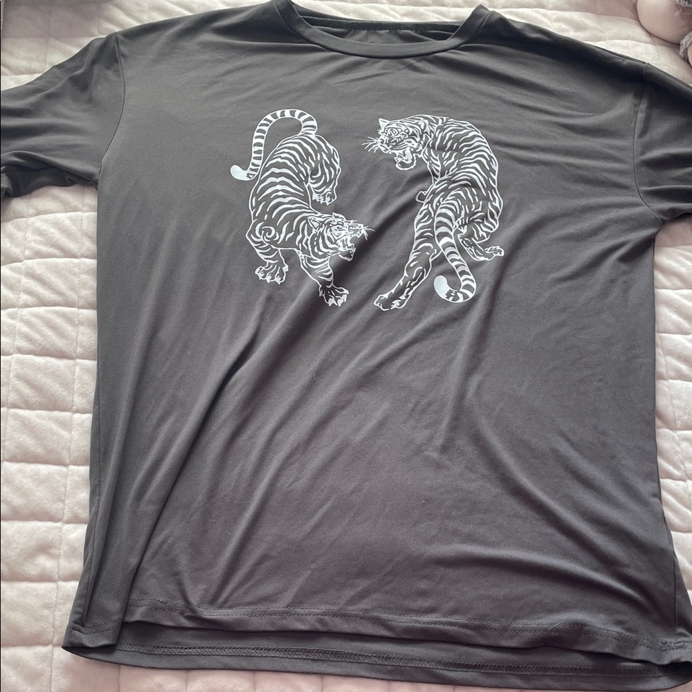 Gray T-Shirt with Tiger Print